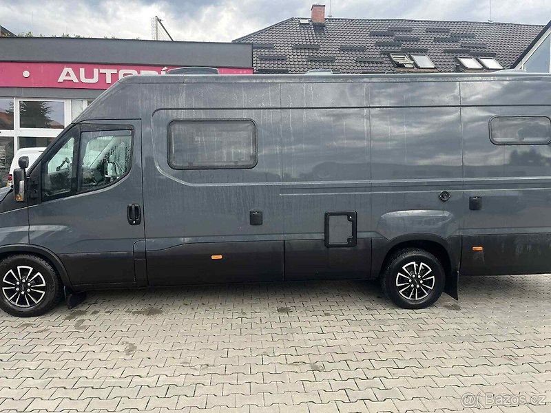 Iveco Daily (2021)  Iveco Daily 3.0 ,132KW,M1  - fotka 3 z 19