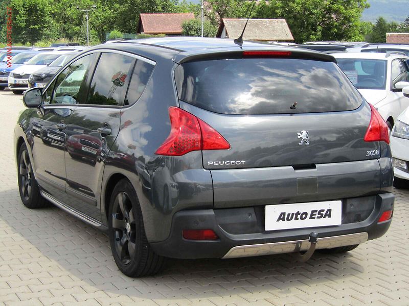 Peugeot 3008 (2012) 2.0HDI, ČR, AT, headUP, xenon - fotka 6 z 17