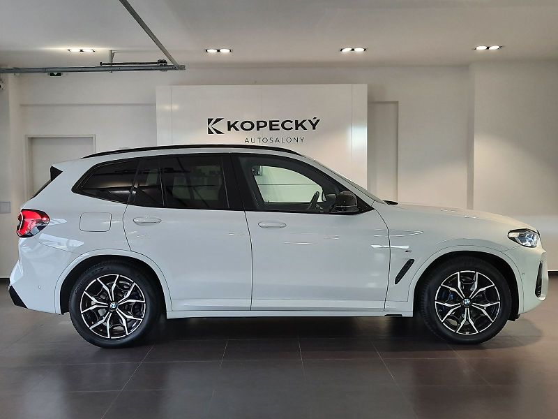 BMW X3 (2022) xDrive M40d - fotka 5 z 17