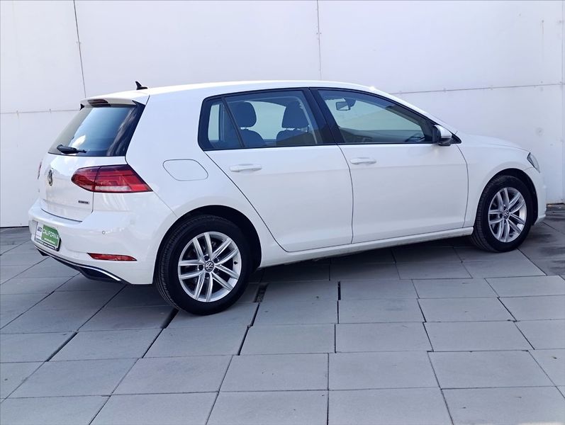 Volkswagen Golf 1,5 TGi  DSG Aut.klima ACC - fotka 6 z 33