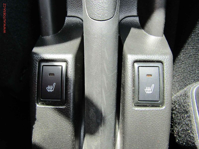 Suzuki Swift (2024) 1.2i, 1.maj,ČR, v tovární - fotka 13 z 18