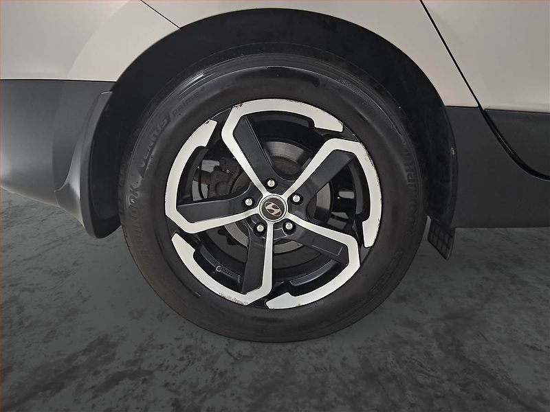 Hyundai ix35 (2010) 2.0 CRDi, 4X4, Automat - fotka 15 z 17