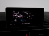 Audi A4 (2019) 40TDI 140KW 4x4 WEBASTO NAVI - náhled 22