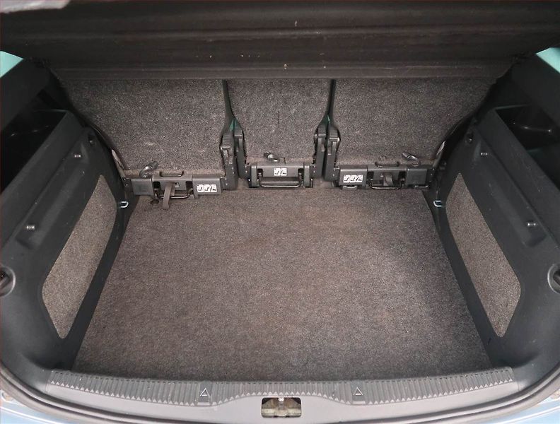 Škoda Roomster (2009) 1.4 TDi, nová STK, jezdí dobře - fotka 12 z 13
