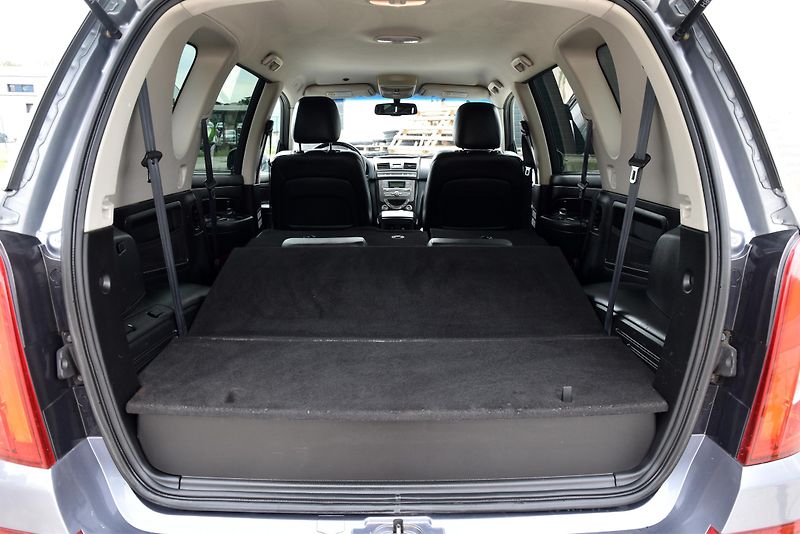 SsangYong Rexton RX 200e-XDi 4WD A/T,KŮŽE,7MÍST - fotka 39 z 45