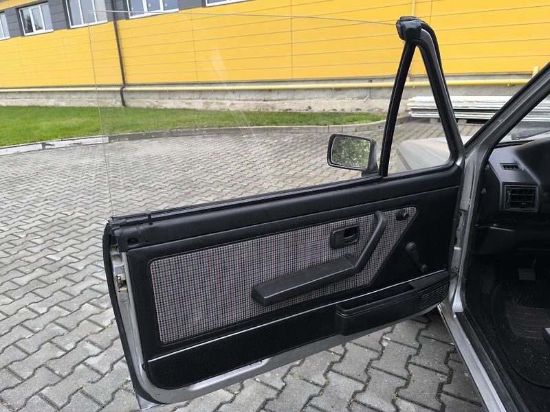 Volkswagen Golf (1982) PŮVODNÍ STAV,KOMPLETNÍ DOK. - fotka 20 z 50