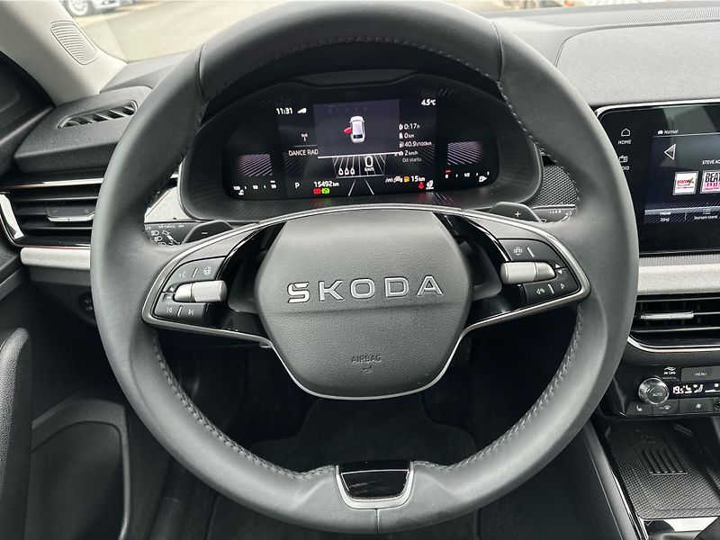Škoda Scala (2025) 1.5TSI DSG  TOP SELEC - fotka 19 z 23
