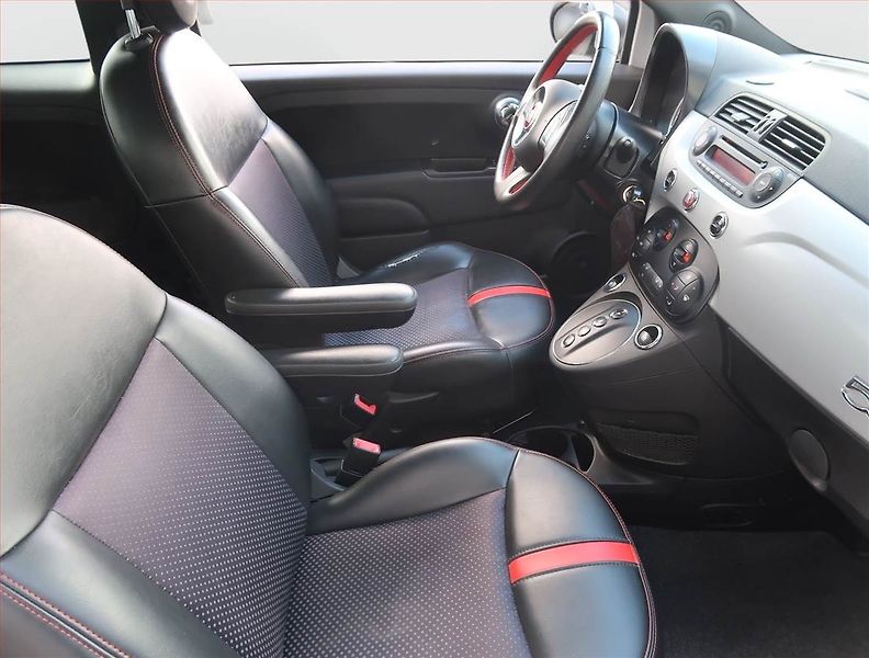 Fiat 500e (2014) 24 kWh, Automat, Tempomat - fotka 9 z 14