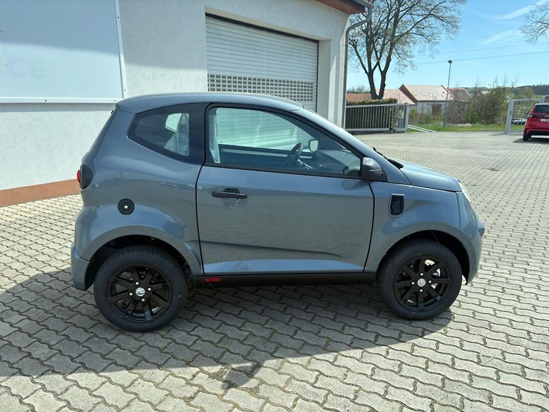 Aixam e-City (2026) Easy ACCESS - fotka 8 z 18