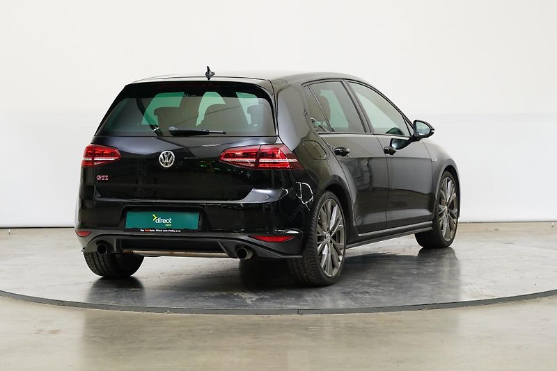 Volkswagen Golf - fotka 2 z 25