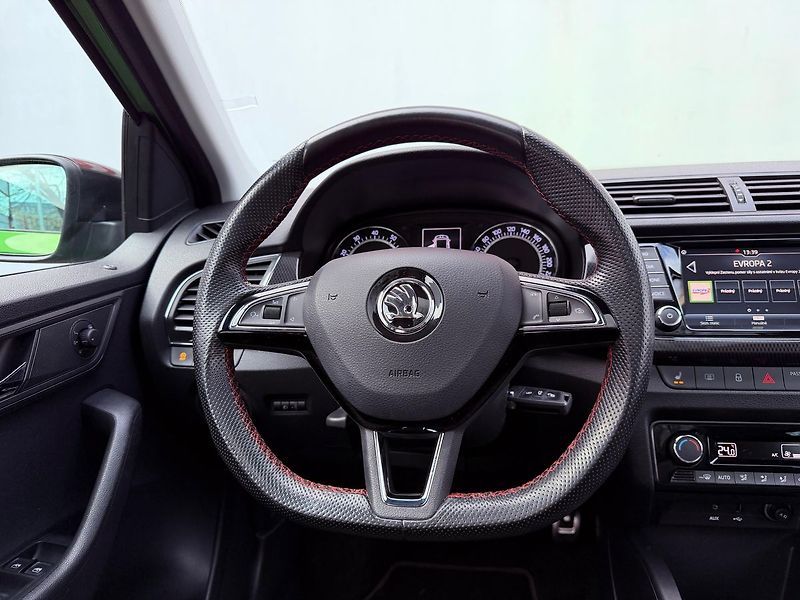 Škoda Fabia 1.0 TSi Monte Carlo, Tažné - fotka 20 z 28