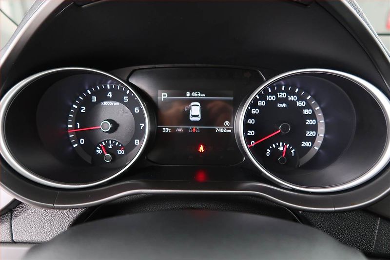 Kia Ceed (2021) 1.5 T-GDI - fotka 11 z 21