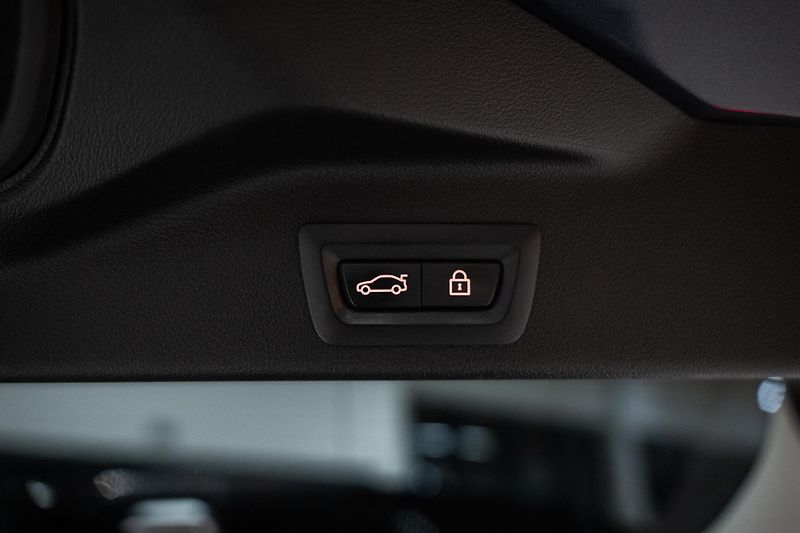 BMW X5 (2019) 30D 195 KW VZDUCH, PANO - fotka 17 z 46