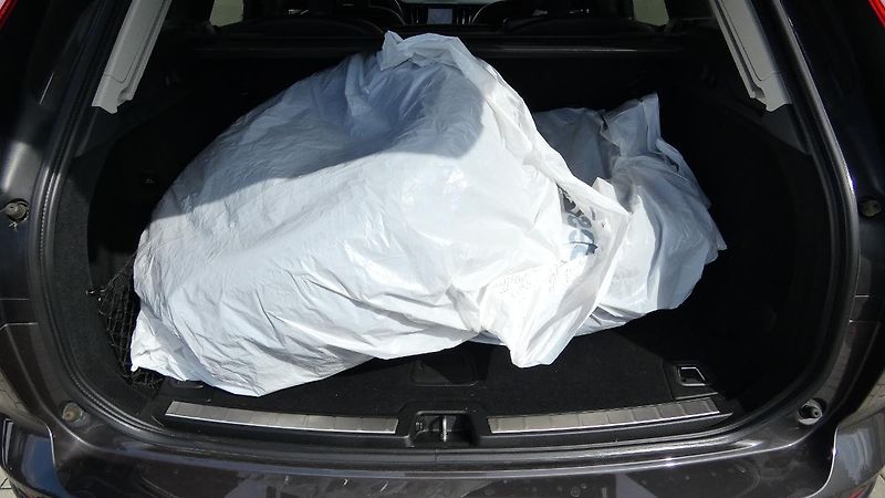 Volvo XC60 B4 AWD Plus Bright Auto - fotka 20 z 23