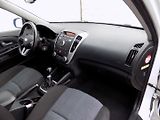 Kia Ceed (2012) 1.6GDi/2.Maj.ČR/Klimatizace/ - náhled 16