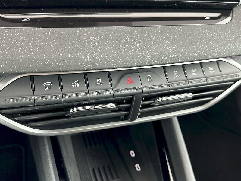 Škoda Octavia (2025) DSG 2.0TDI 110kW Top Selection - fotka 24 z 35