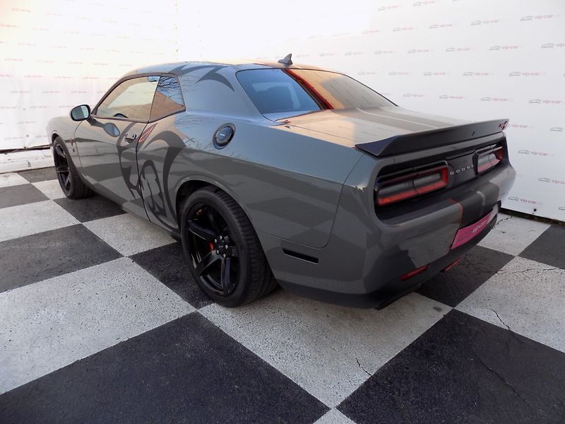 Dodge Challenger (2018) 6.2/V8/HELLCAT/SRT/Větr.sed/ČR - fotka 3 z 39