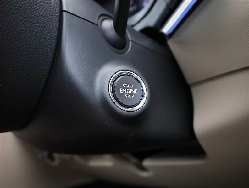 Škoda Karoq (2019) Style 1.5 TSI - fotka 17 z 21