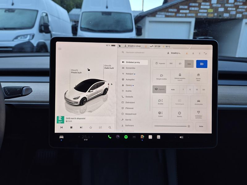 Tesla Model 3 LONG RANGE DUAL MOTOR TZ  95% - fotka 20 z 48