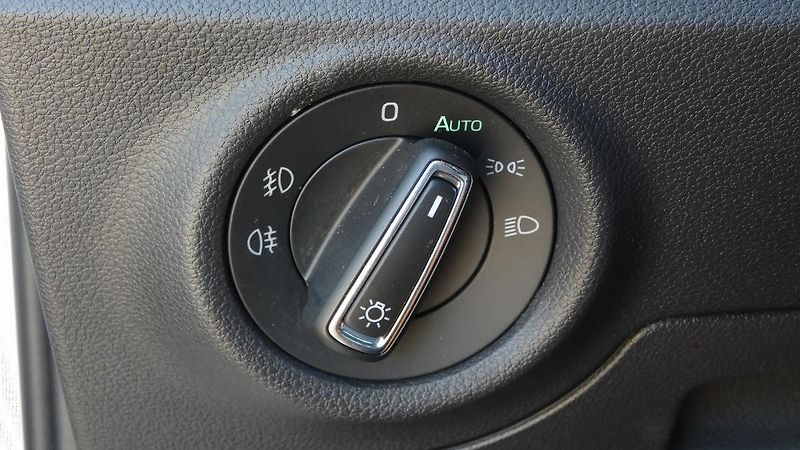 Škoda Scala 1.0 TSI Style - fotka 10 z 24