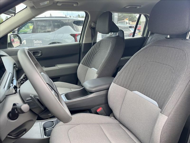 Kia EV3 AIR 150 KW + 81,4 KWH - fotka 11 z 24