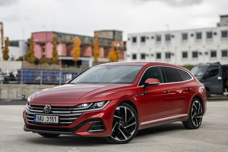 Volkswagen Arteon Shooting Brake Po servisu, v záruce, tažné - fotografie inzerátu