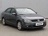 Volkswagen Jetta (2011) 1.6 TDi, ČR, AC, tempo, park - náhled 1