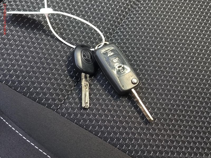 Škoda Rapid (2013) 1.2 TSi, Ambition, park. - fotka 16 z 16