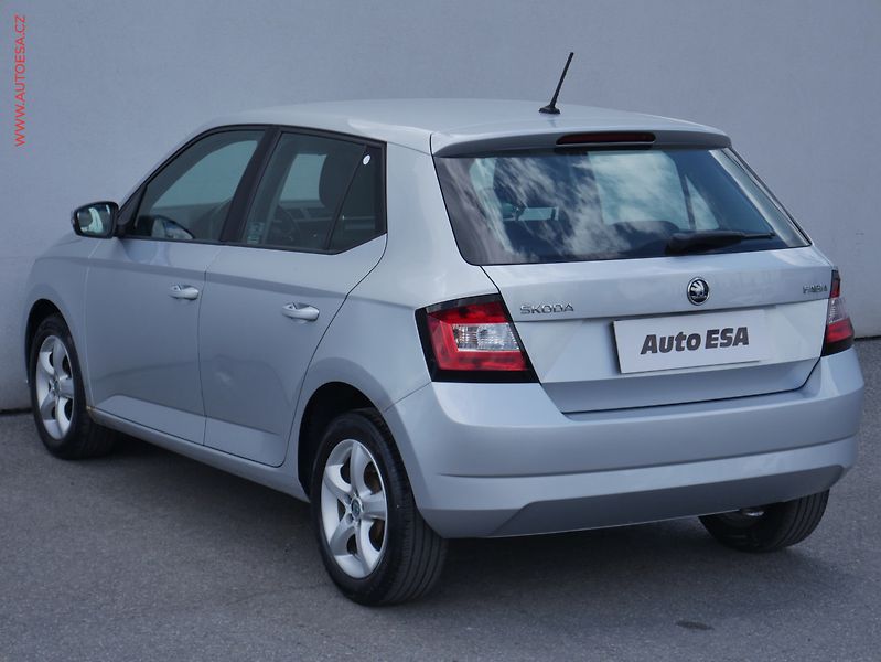 Škoda Fabia (2018) 1.0 MPi, ČR, Trumf, STK5/28 - fotka 6 z 17