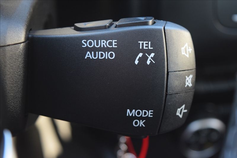 Dacia Duster 1,6 SCe 84KW 1 MAJITEL, TAŽNÉ - fotka 34 z 42