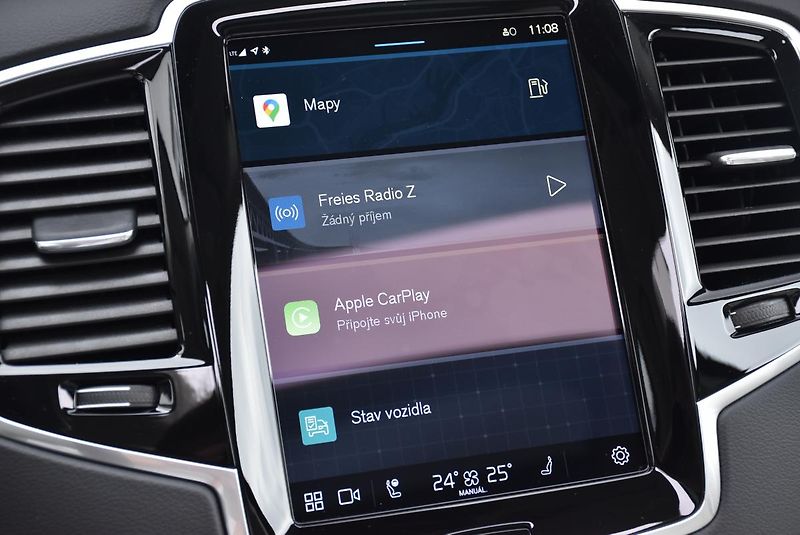 Volvo XC90 B5 AWD ULTIMATE 1.maj. B&W  - fotka 8 z 31