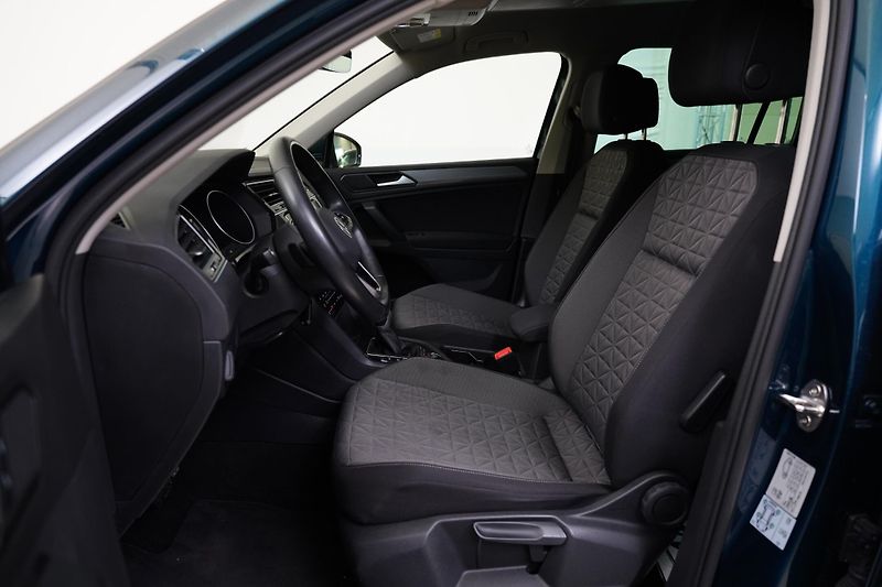Volkswagen Tiguan - fotka 5 z 6