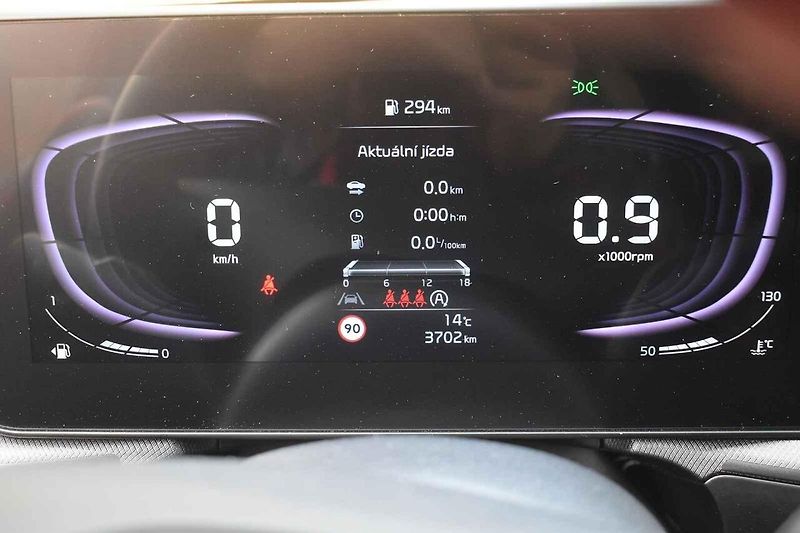 Kia Stonic je dostupné a dobře jezdící malé rodinné auto.