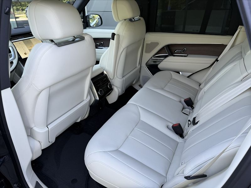 Land Rover Range Rover 3,0 HSE D350 - fotka 35 z 44