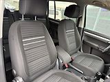 Volkswagen Touran 2.0 TDI Cup - náhled 15