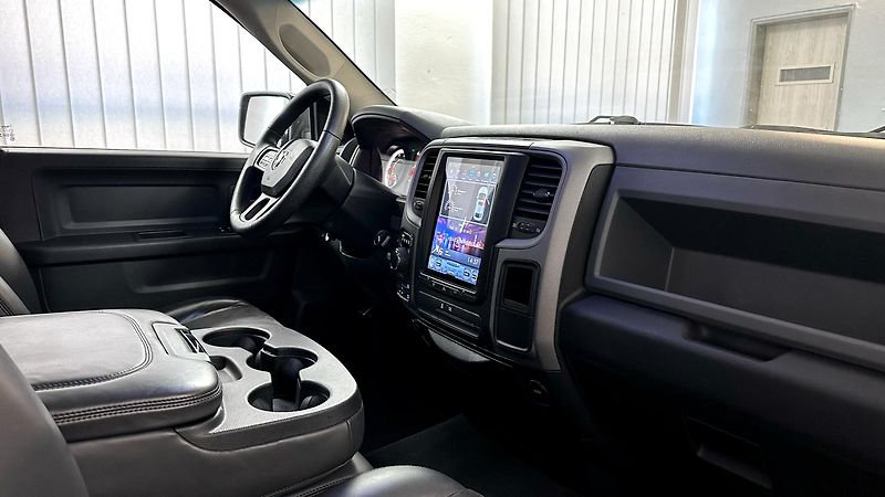 Dodge RAM 5,7L V 8 HEMI / OFFROAD PAKET - fotka 41 z 41