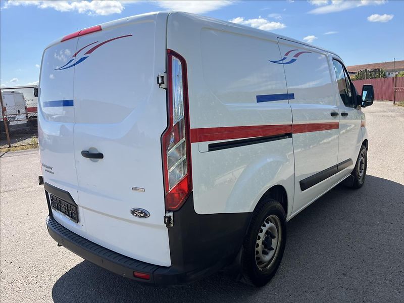 Ford Transit Custom 2,0 TDCi L1 H1 KLIMA VESTAVBA - fotka 6 z 41