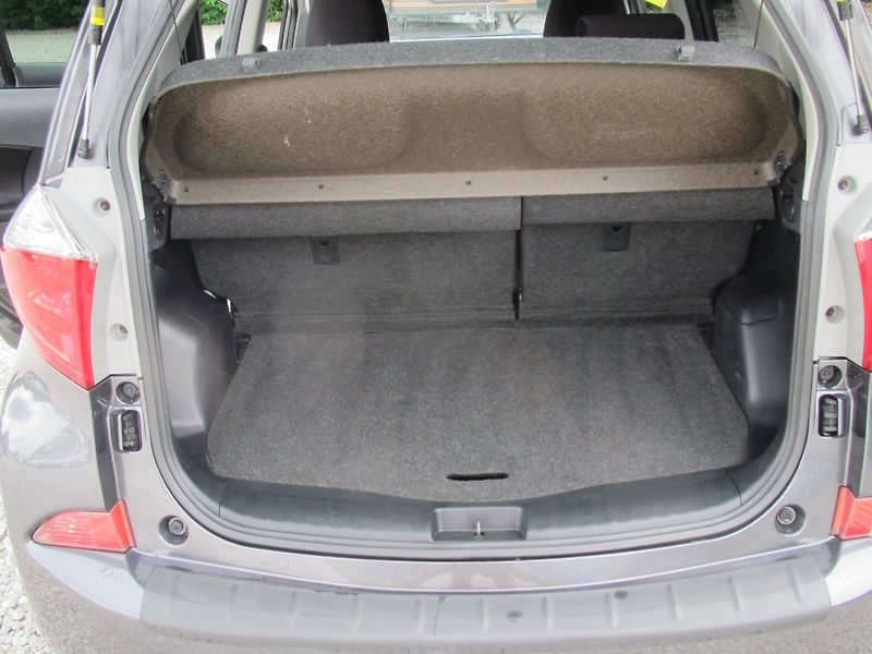 Toyota Verso S 1.3 - fotka 11 z 18