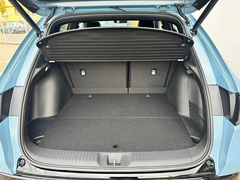 Honda ZR-V (2026) 2.0e:HEV 135kW Sport REZERVACE - fotka 21 z 34