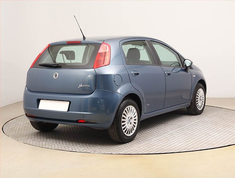 Fiat Punto (2007) 1.4, Automat, po STK - fotka 5 z 15