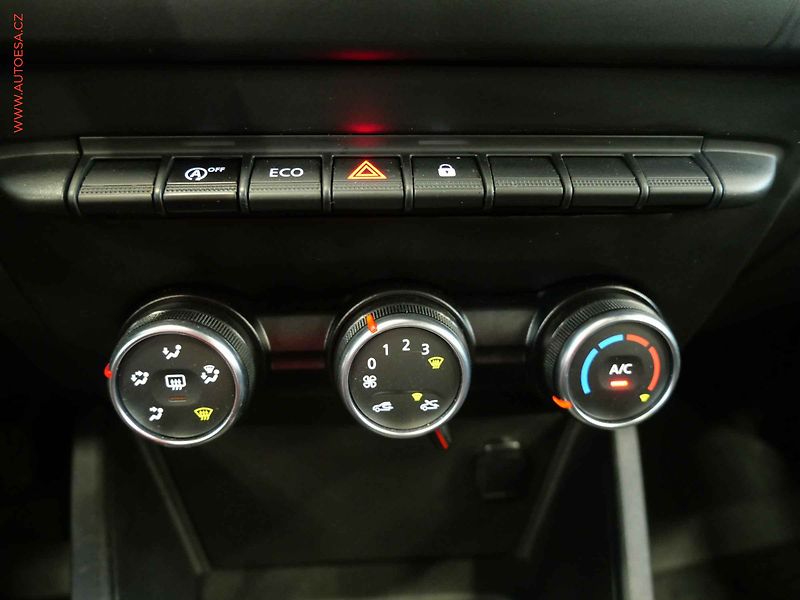 Dacia Duster (2021) 1.0 TCe, 2.maj,ČR, TZ, tempo - fotka 19 z 21