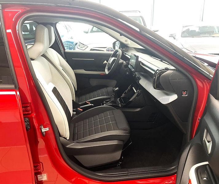 Citroën C3 (2026) MAX 1,2 Turbo 100 MAN6 - fotka 12 z 23