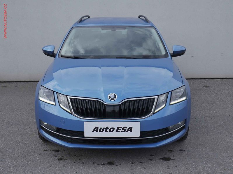 Škoda Octavia (2017) 1.6 TDi, ČR, STK 9/2027 - fotka 2 z 13