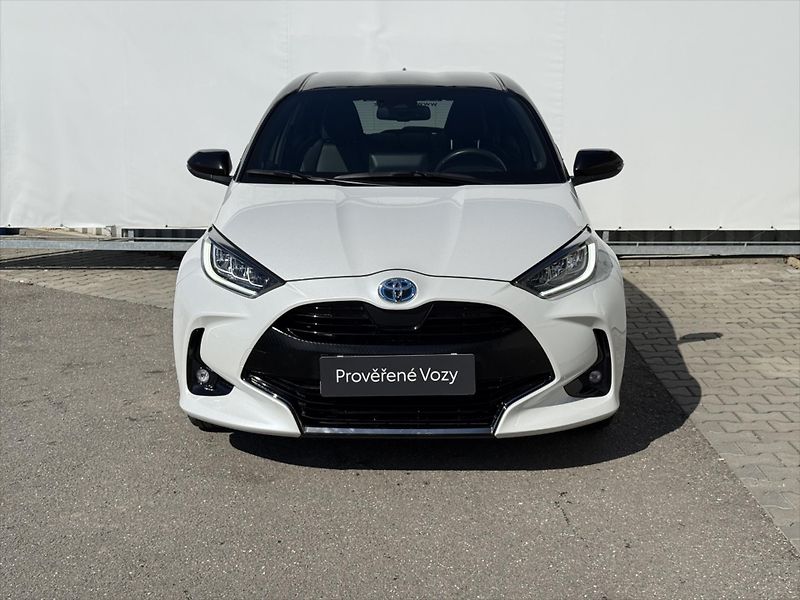 Toyota Yaris 1,5 Selection Style - fotka 2 z 19
