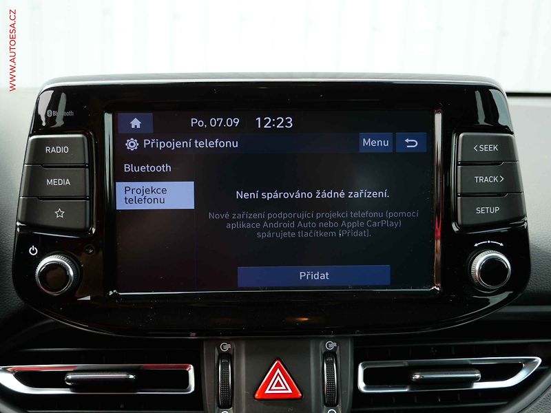 Hyundai i30 (2022) 1.5 T-GDi, ČR, Smart, AT, LED - fotka 18 z 20