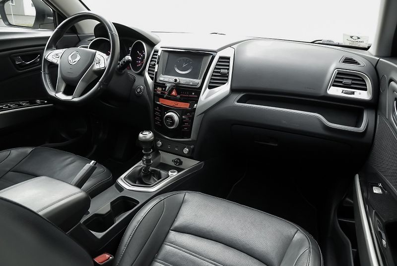 SsangYong Tivoli 1.6i 94kW Edition GO - fotka 10 z 30