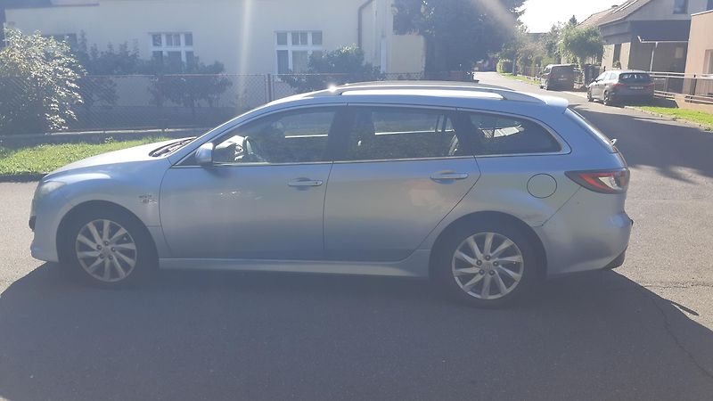 Mazda 6 (2011) - fotka 2 z 7