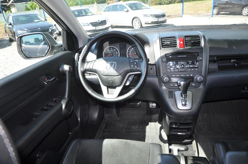 Honda CR-V 2.2i-DTEC 110kW 4WD Automat - fotka 5 z 19
