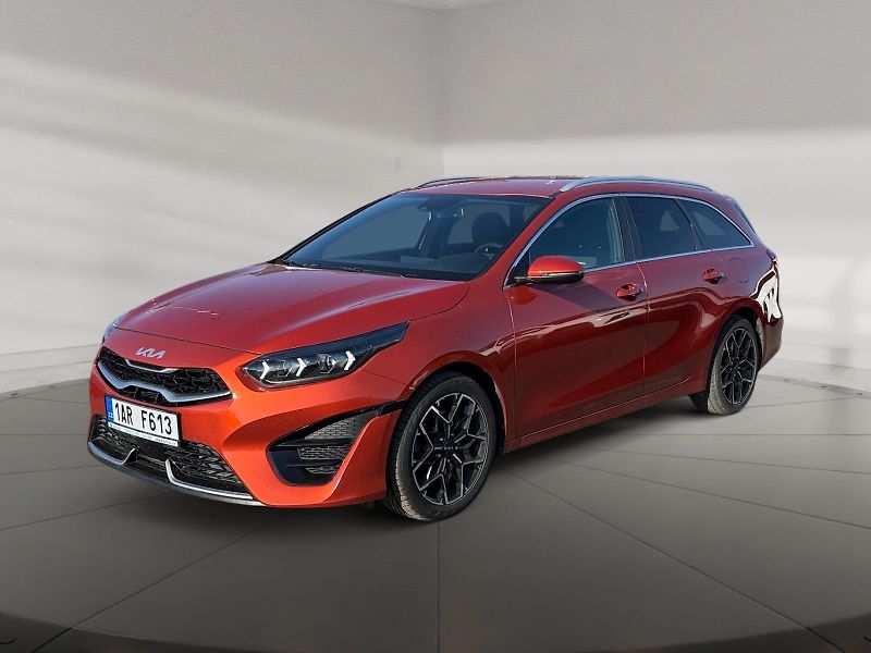 Kia Ceed (2022) GT LINE 1.5TGDI 118kW CZ DPH - fotografie inzerátu