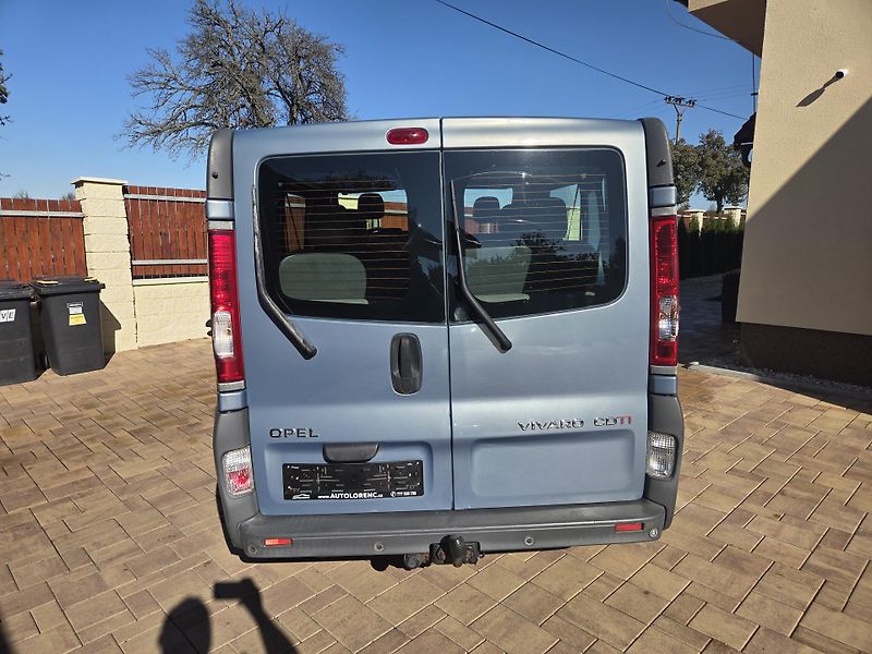 Opel Vivaro 2.0CDTI 84kw 8Míst - fotka 6 z 33